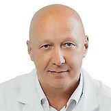 Врач Бородин Андрей Иванович