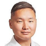 Врач Бубеев Валерий Гармаевич