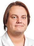 Врач Чернов Антон Петрович