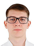 Врач Недорезов Артем Петрович