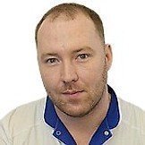 Врач Семенов Евгений Андреевич